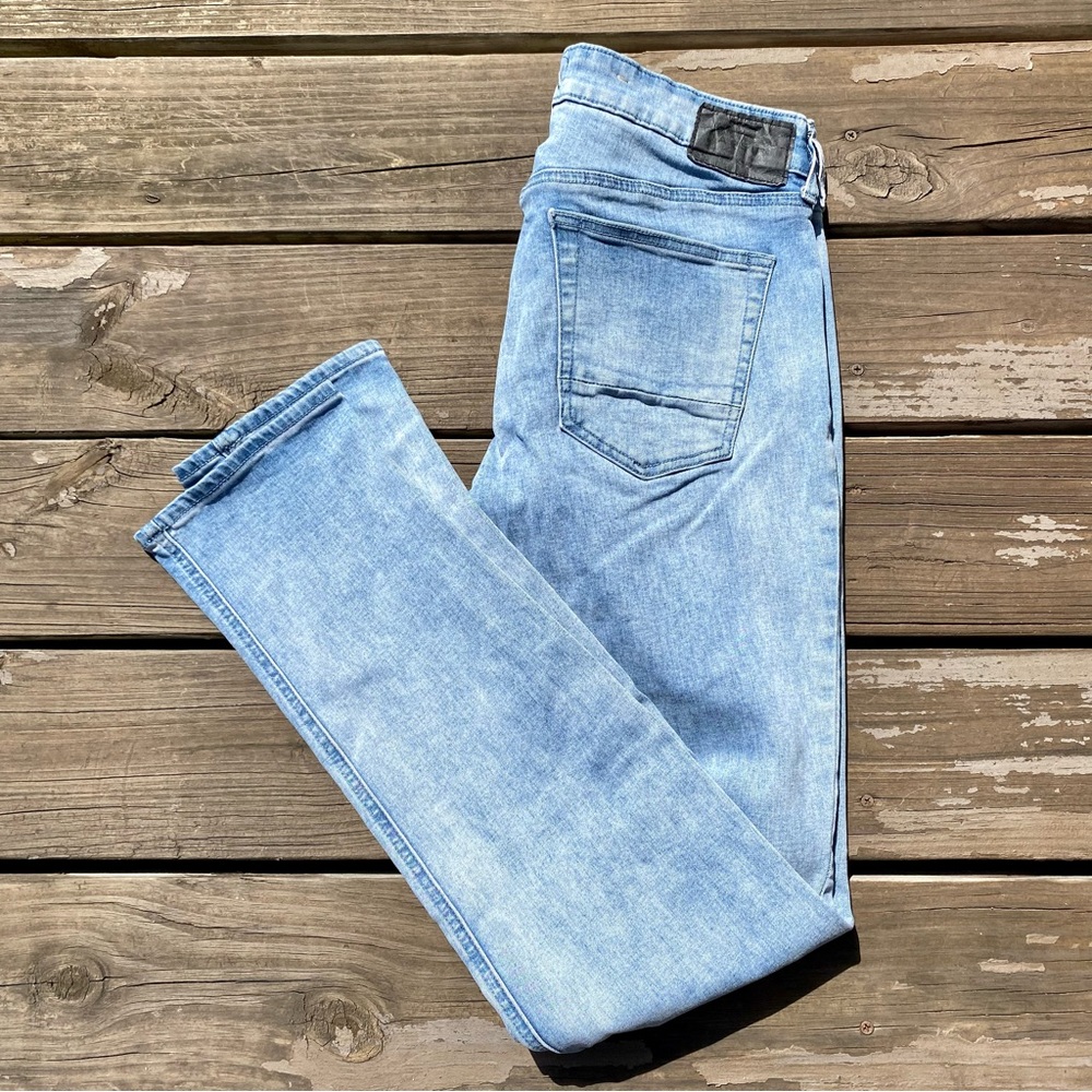 PACSUN Blue Jeans 32x34 Slim Fit Straight w/ Active Stretch  denim pants